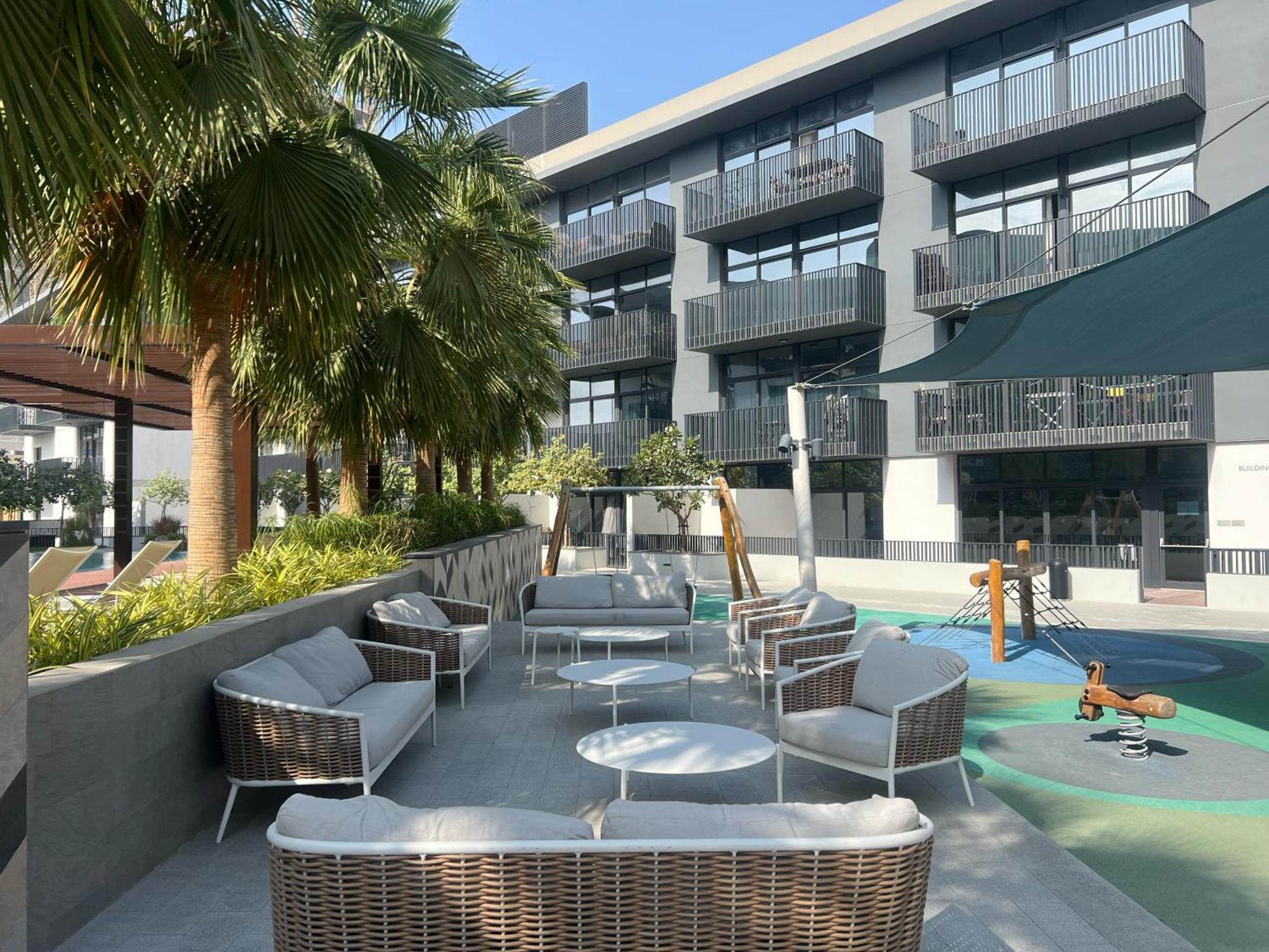 Apartment Premium 1br In Jvc, Belgravia 3